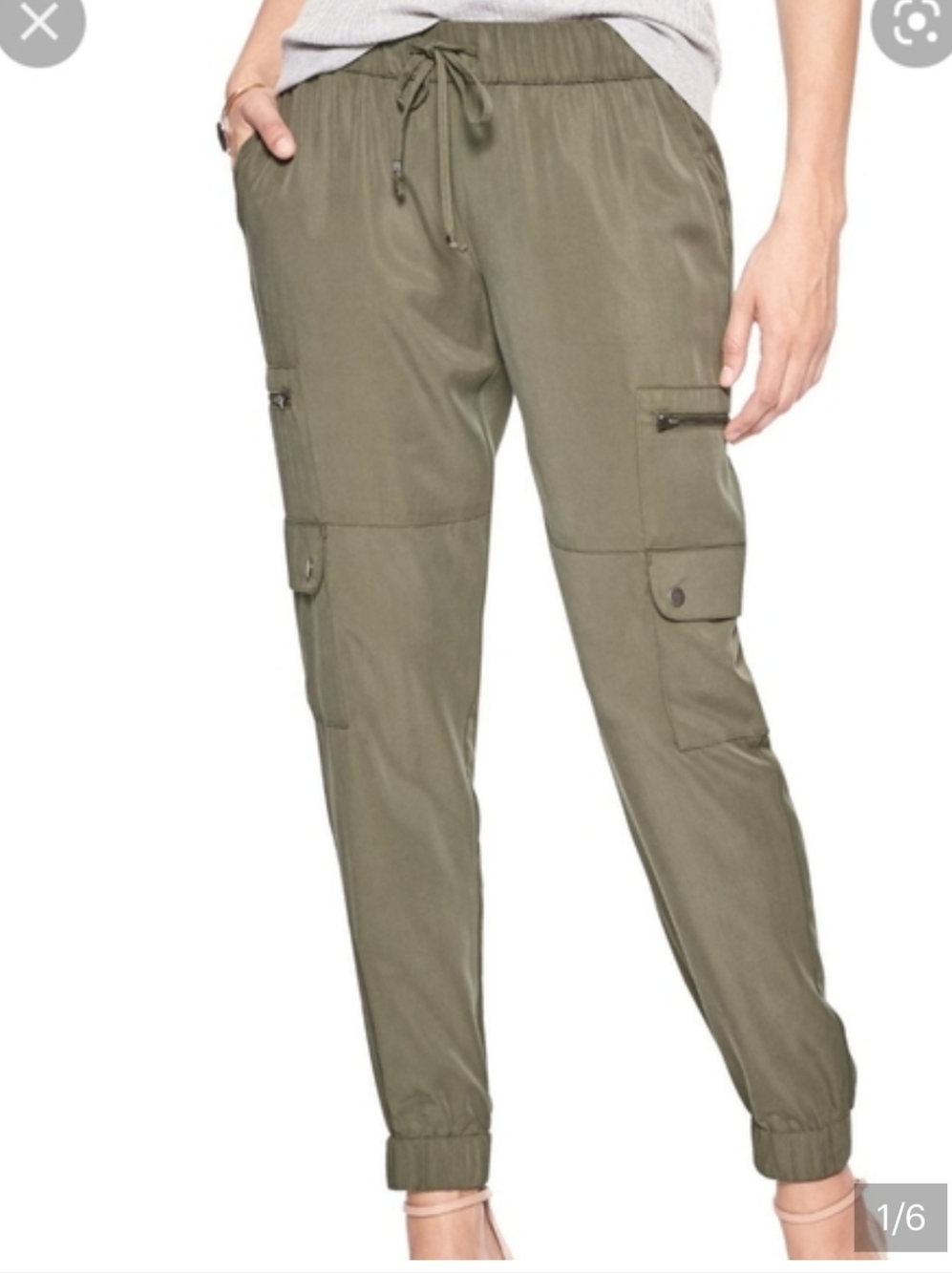Banana Republic  Olive Green Cargo Jogger Pants - Casual Utility Style